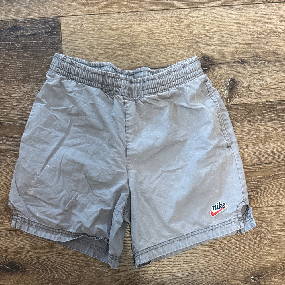 Nike gray distressed shorts‎ small